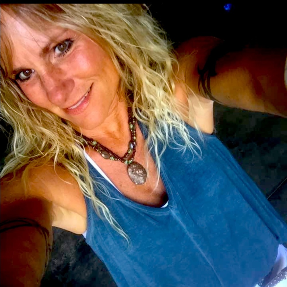 Meet your Posher, Shelly